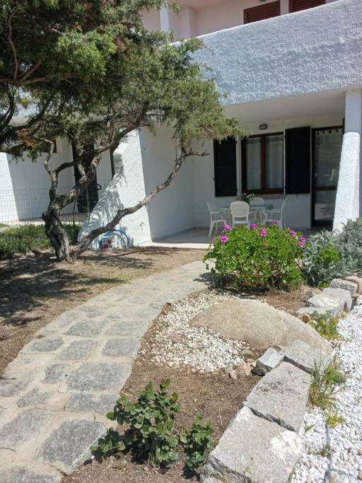 Appartamento A Baia Santa Reparata Exterior foto